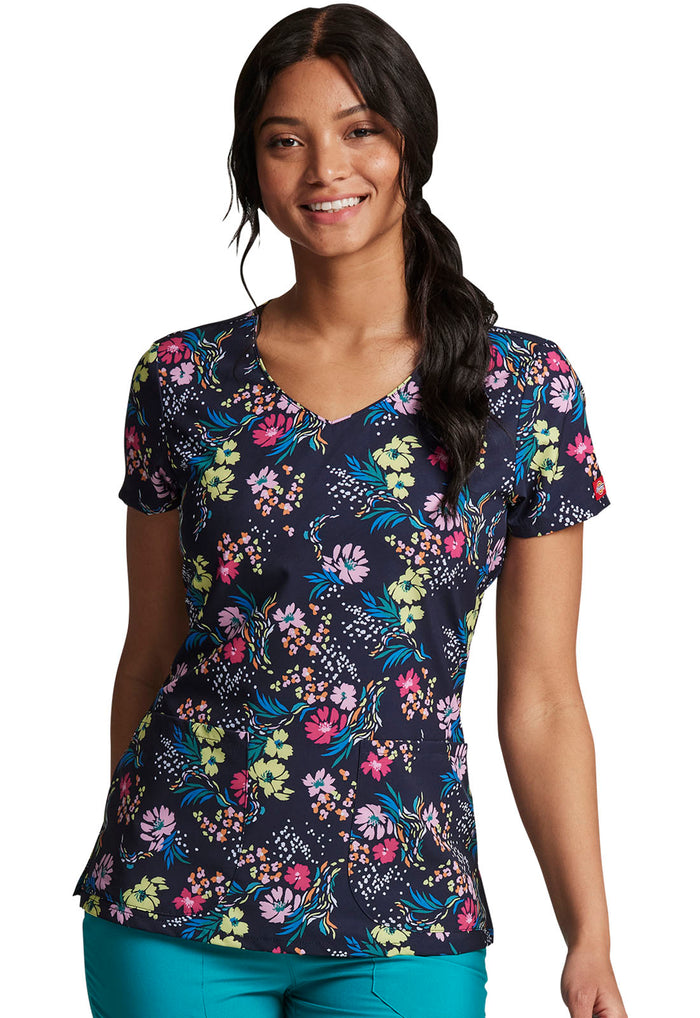 Dickies V-Neck Print Top in Floral Breeze