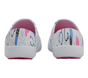 Everyday Heroes Journey Unisex Clog Lavie Scrubs